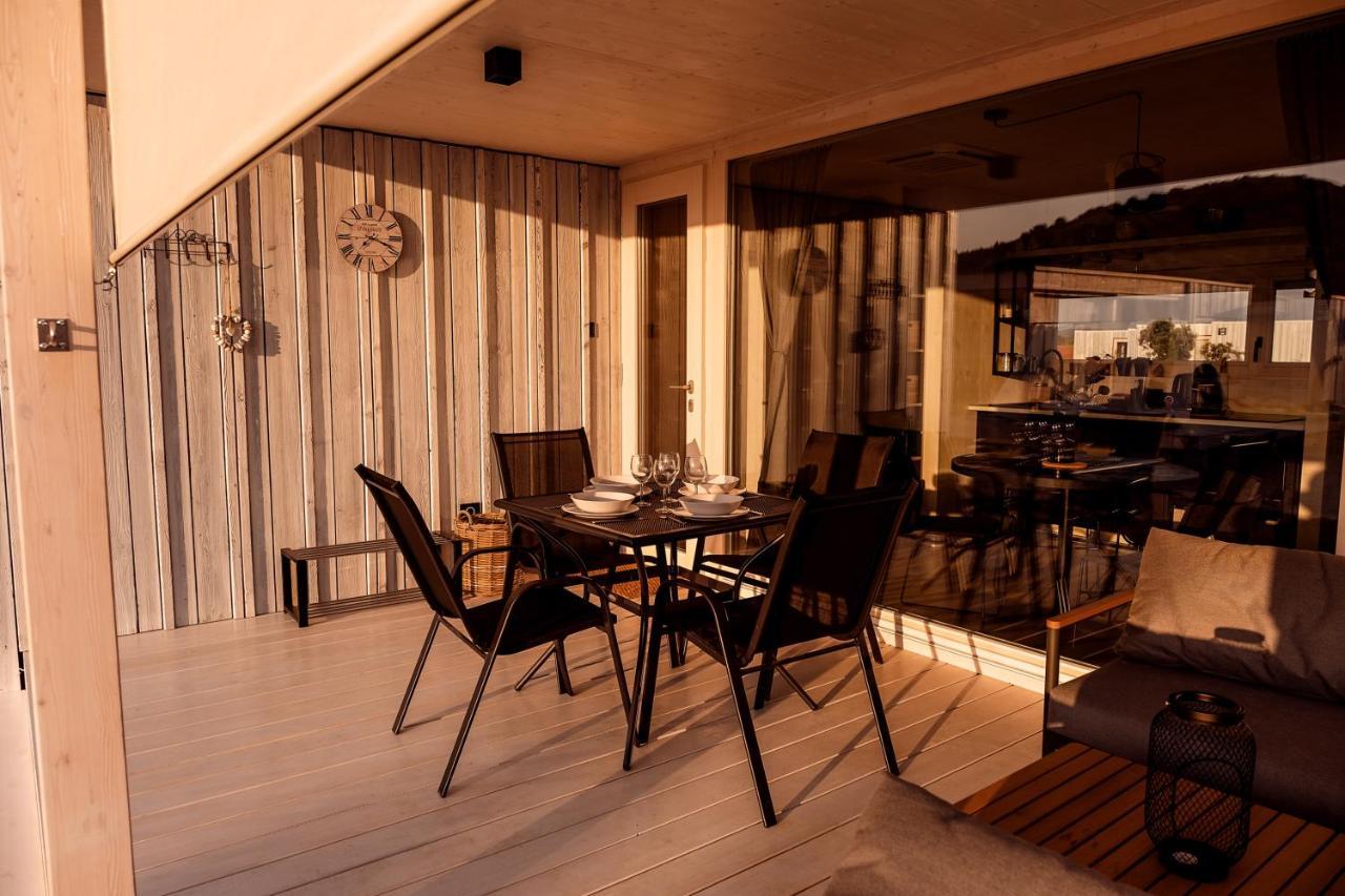 Buqez Resort Drage, Villa Vita 50 ปาโกชตาเน ภายนอก รูปภาพ